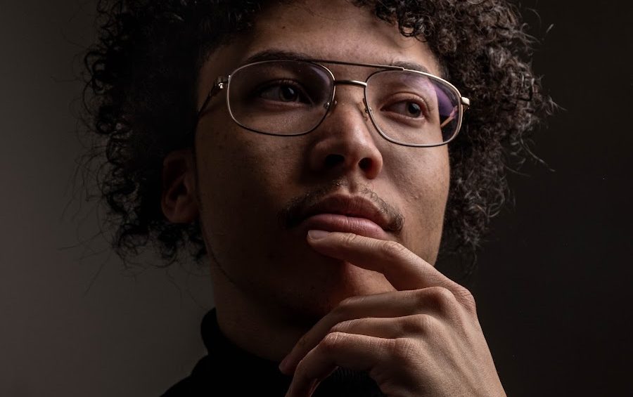 Singer Songwriter Ryan Hylton - GRACE Magazine